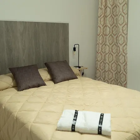 Edificio Alcazar Appartement *