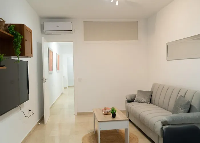 Edificio Alcazar Apartment *